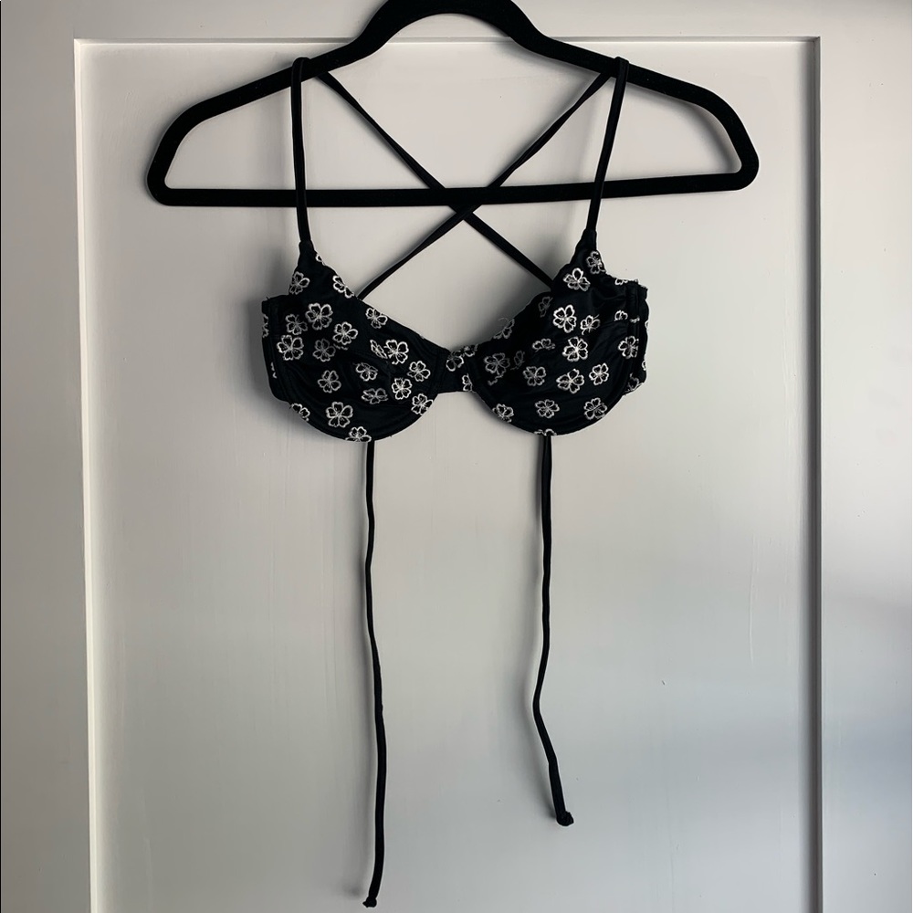 FOR LOVE & LEMONS Bikini swim top